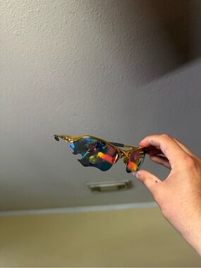 Gold Frame Iridescent Lens Decorative Sunglass Oakleys